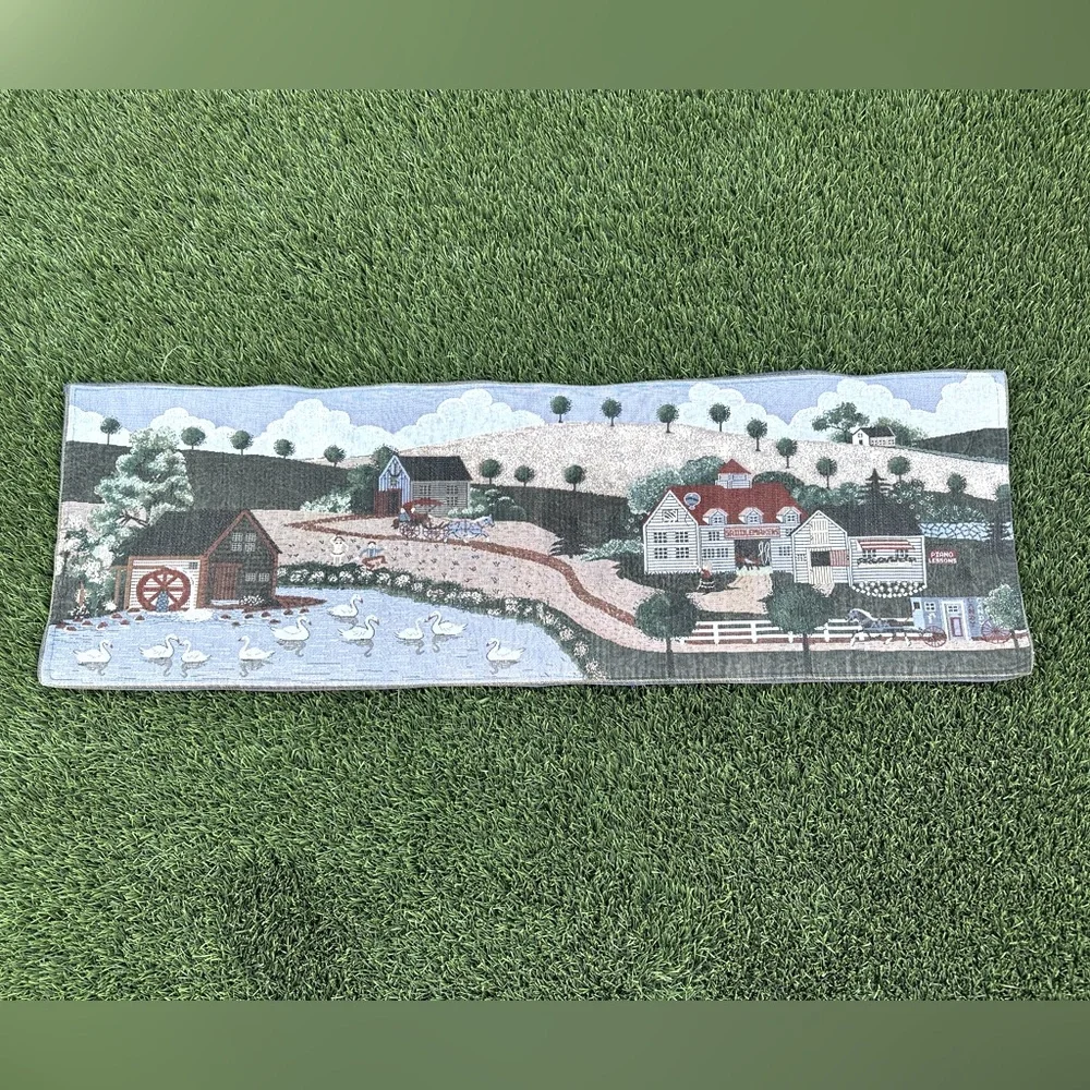 Counrtyside Table Runner Horse Swan Farm 12” x 37”